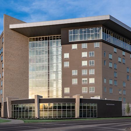 Holiday Inn Express & Suites - Saskatoon East - University By Ihg Esterno foto