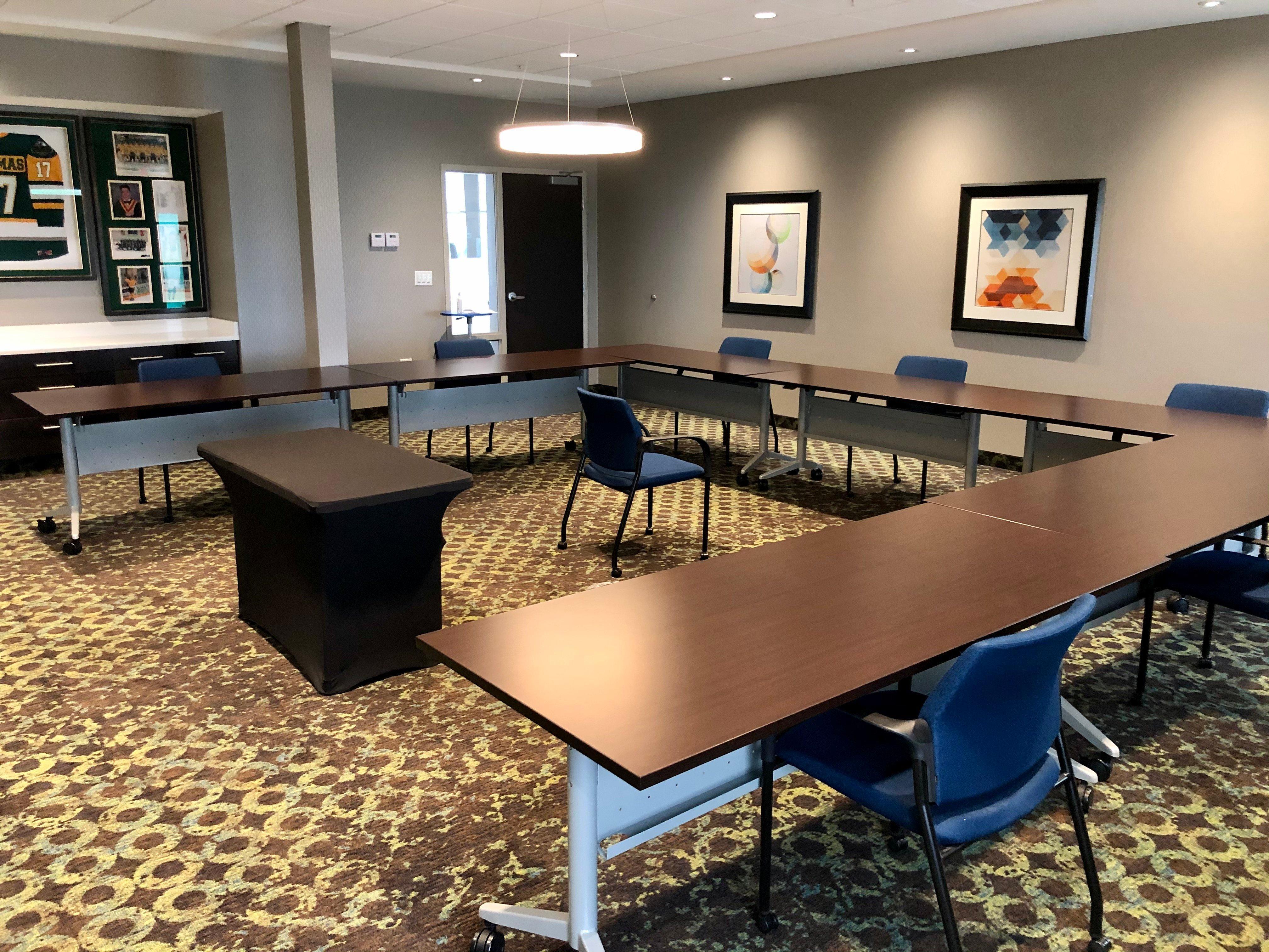 Holiday Inn Express & Suites - Saskatoon East - University By Ihg Esterno foto