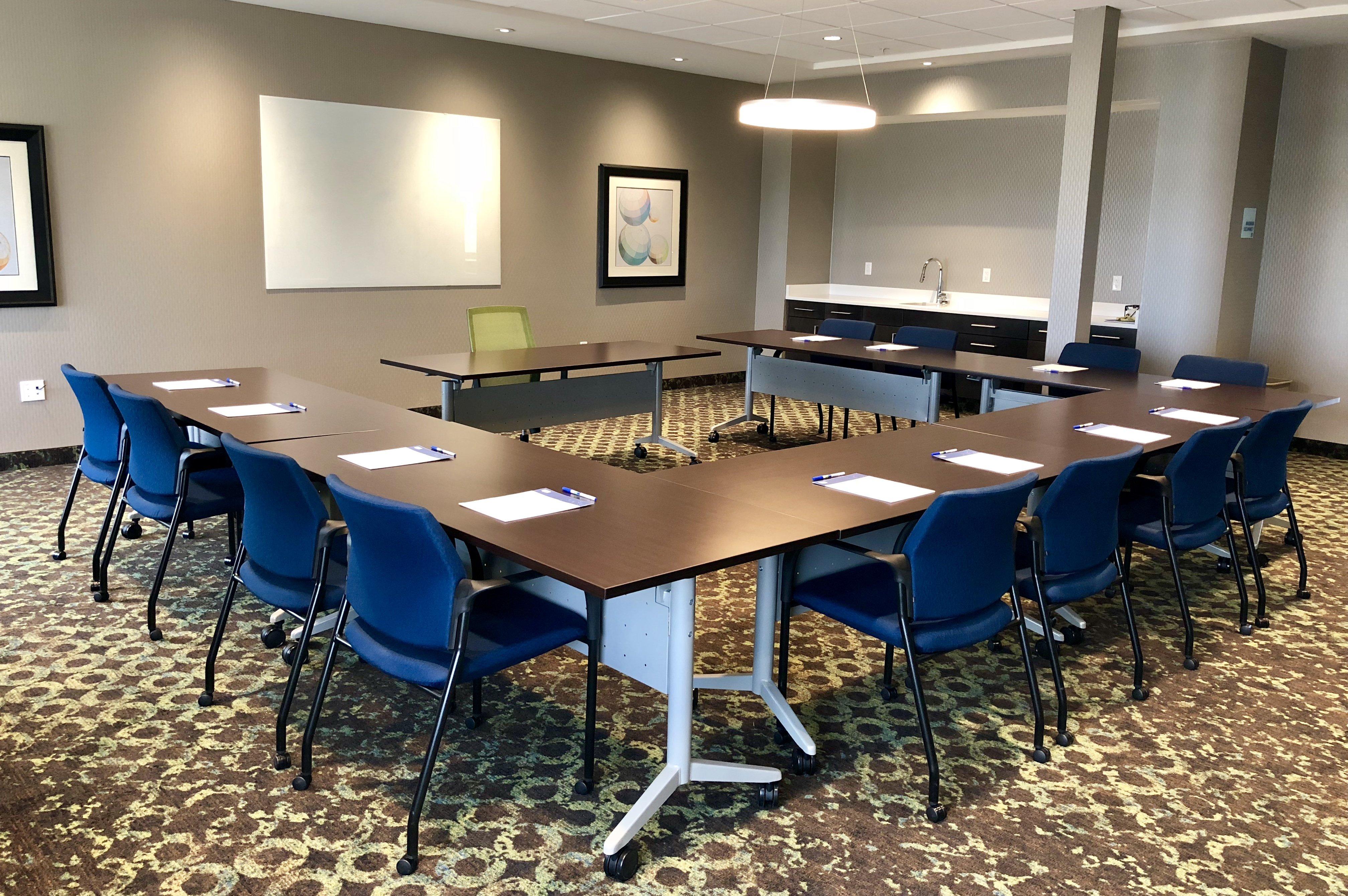 Holiday Inn Express & Suites - Saskatoon East - University By Ihg Esterno foto